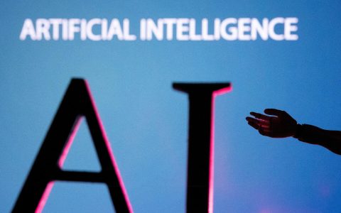 中国在推广 AI 的同时，出现“静默裁员”现象